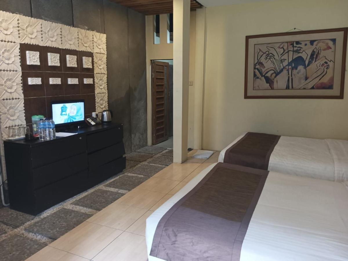 The Village Resort Bogor Exterior photo